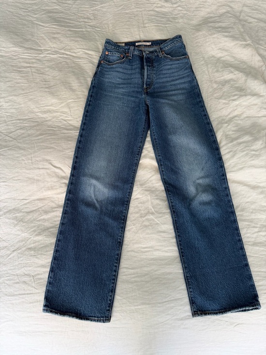 Levi's Denim - Levi's Women's Ribcage Straight Ankle Jeans in On My Honor Wash